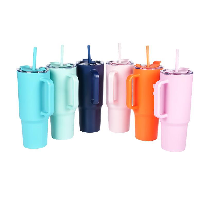 Tasse de voyage réutilisable en plastique à double paroi (PP) de 40 oz