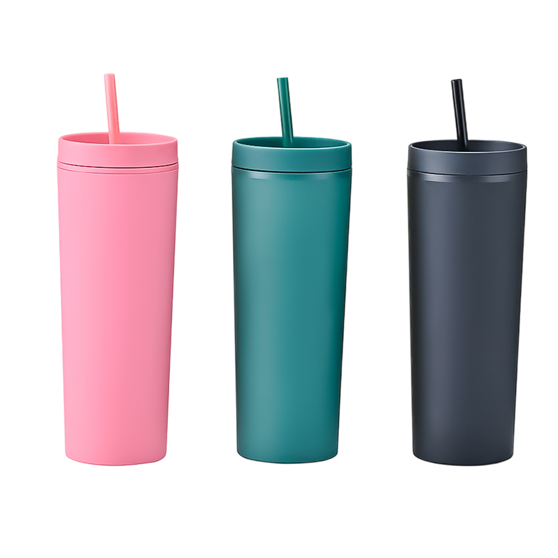 Gobelet en plastique (PP) à deux couches de 20 oz avec paille à boire