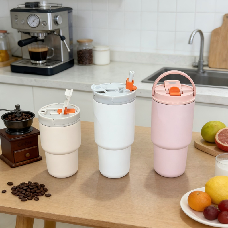 Gobelet sous vide avec couvercle à vis 3-en-1